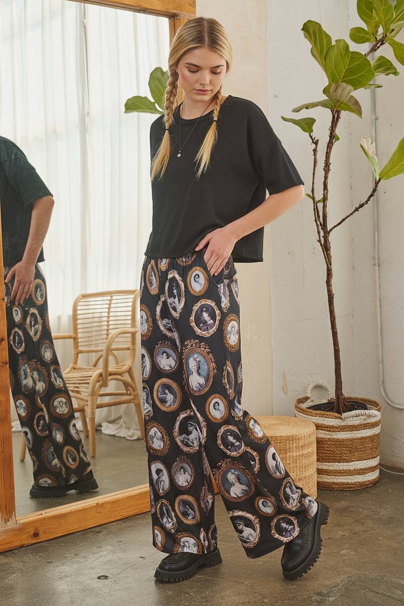 JADE BY JANE - VINTAGE PORTRAIT PRINT WIDE LEG PANTS: Black / XL