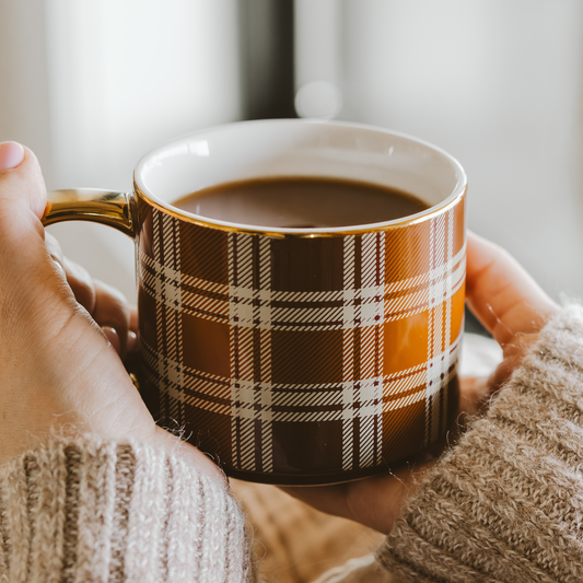 BROWN PLAID COFFEE MUG