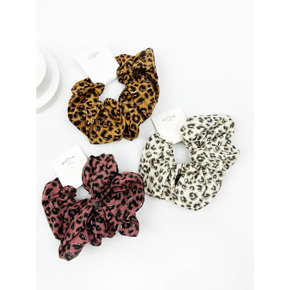 Love and Repeat - Oversized Leopard Print Hair Scrunchie: MIX COLOR / ONE(12)