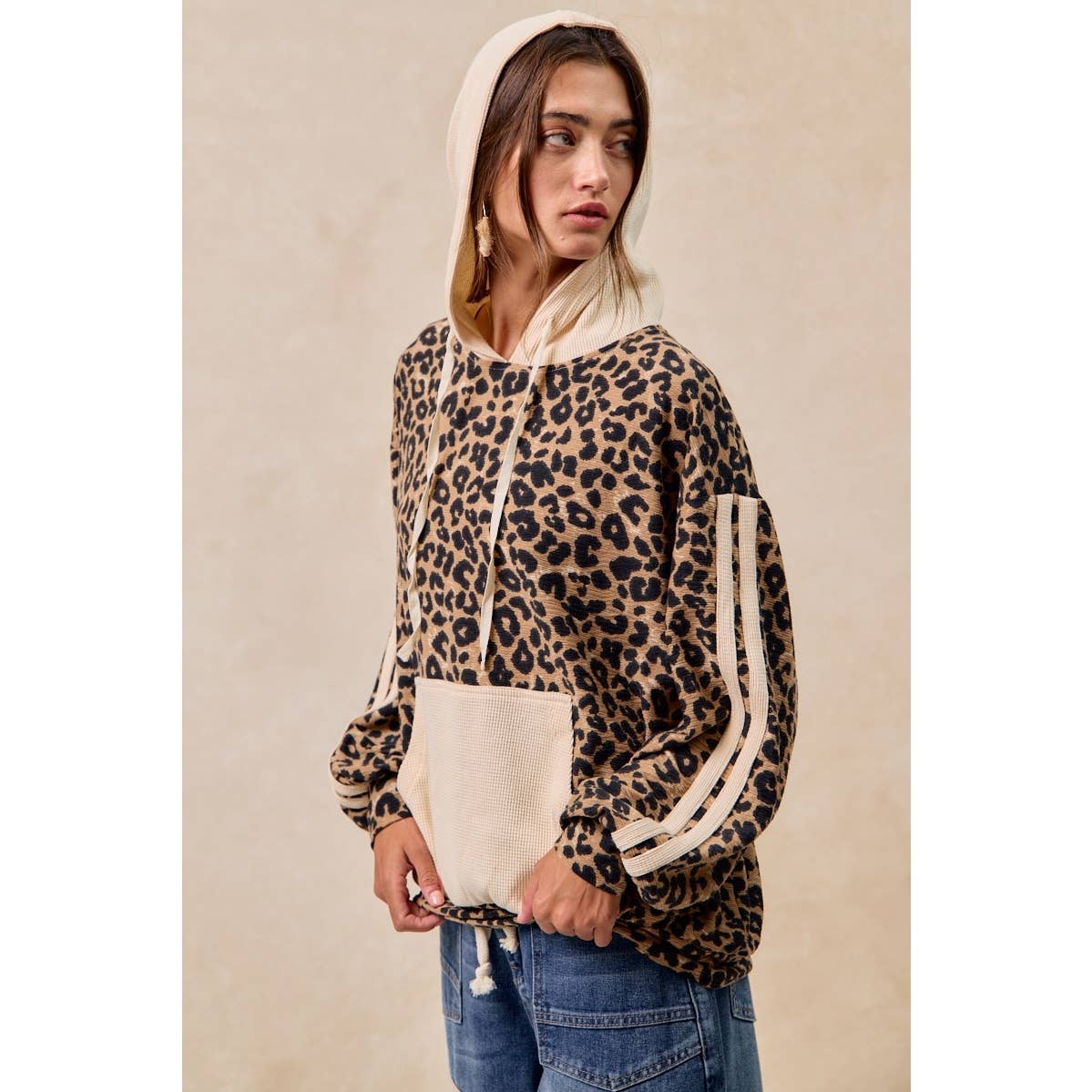 BiBi - WAFFLE THERMAL AND LEOPARD MIX AND MATCH HOODIE: LEOPARD/OATMEAL / L
