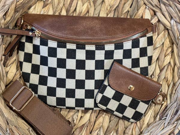 LEATHER CHECKMATE BUM BAG