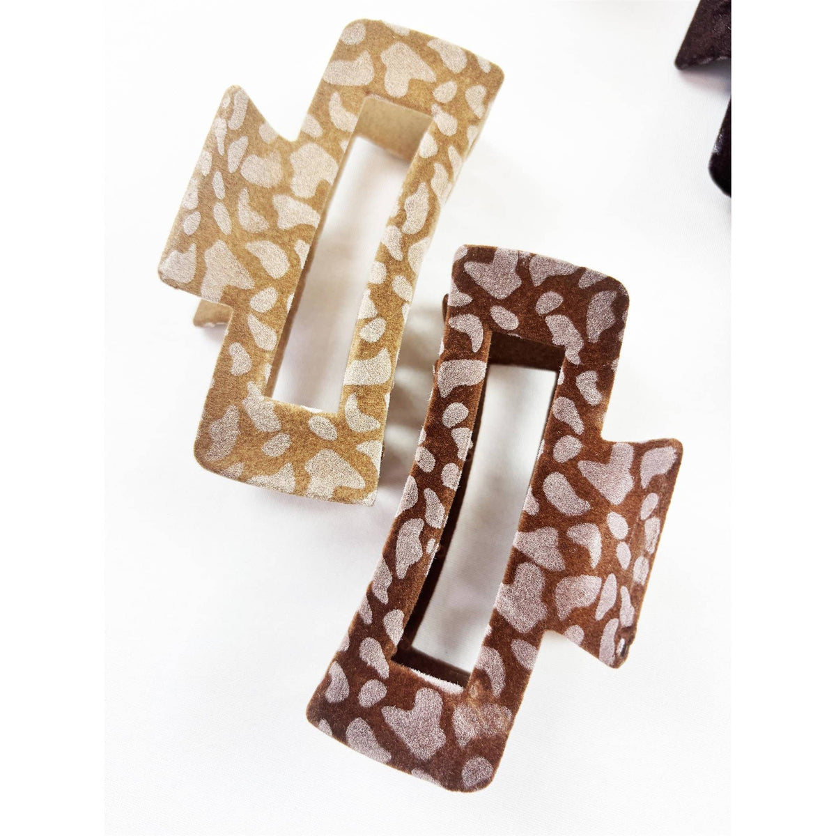 Love and Repeat - Leopard Flocked Velvet Rectangle Claw Clip: MIX COLOR / ONE(12)