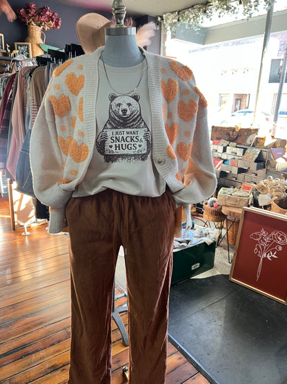 I JUST WANT SNACKS AND HUGS