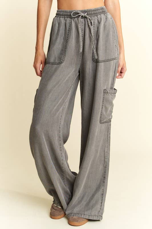 JADE BY JANE - MINERAL WASH TENCEL WIDE PANTS: CHARCOAL / M