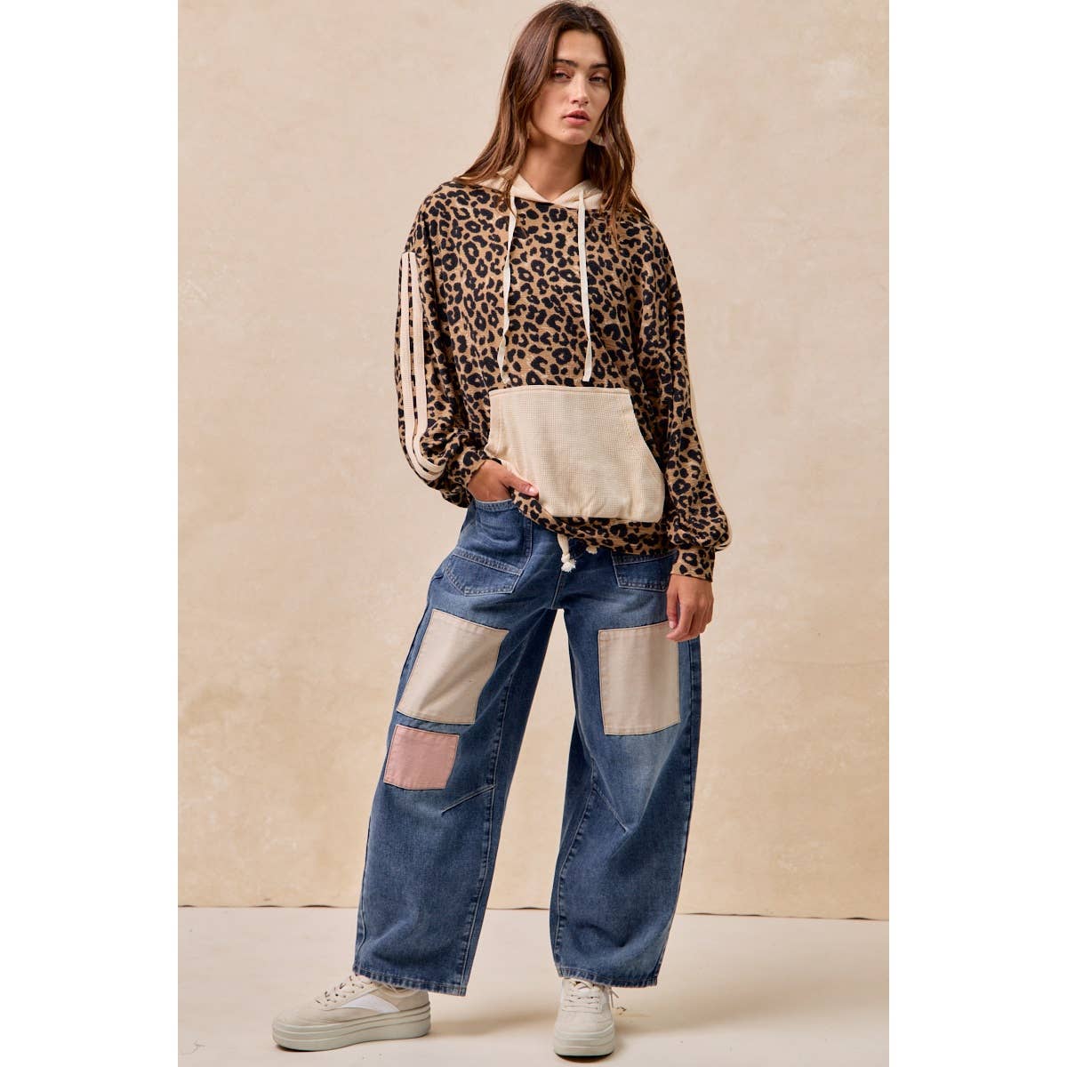 BiBi - WAFFLE THERMAL AND LEOPARD MIX AND MATCH HOODIE: LEOPARD/OATMEAL / L