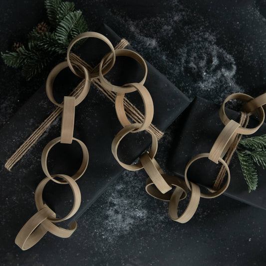 Ragon House - WOOD CHAIN GARLAND