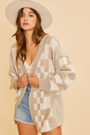 CHECKERBOARD LOOSE FIT MEDIUM WEIGHT CARDIGAN