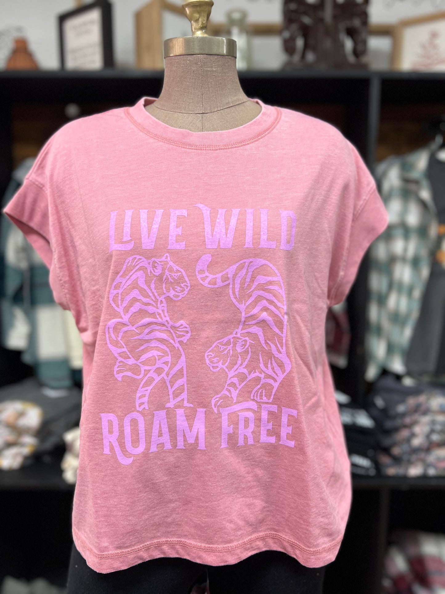 LIVE WILD ROAM FREE