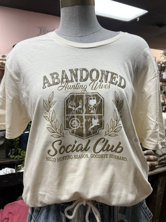 ABANDONED HUNTING WIVES TEE