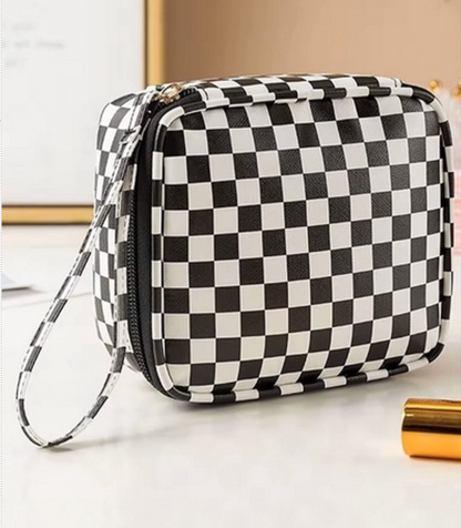 CHECKERED COSMETIC MAKEUP TRAVEL CASE