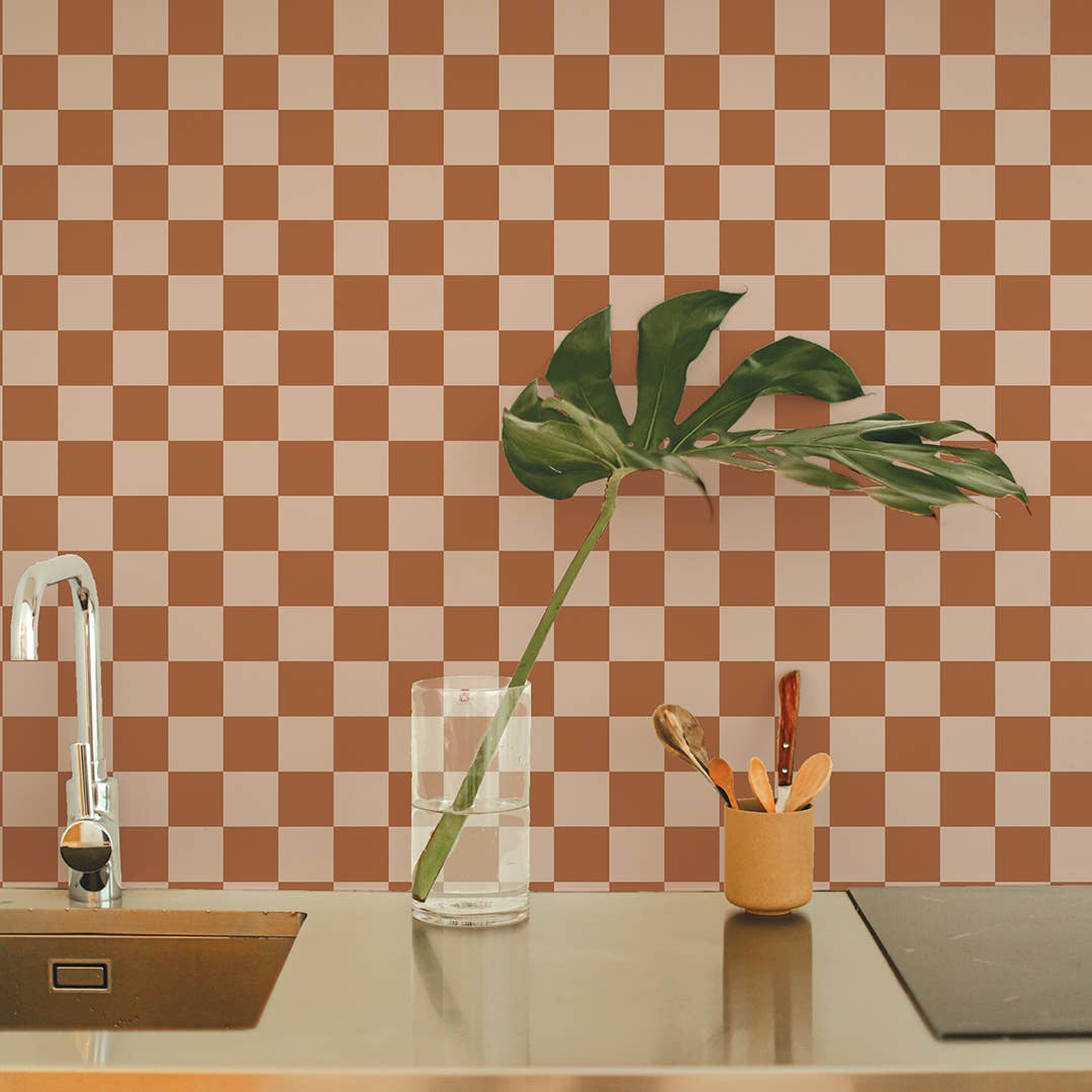 Tempaper & Co ® - Checkmate Blush Peel and Stick Wallpaper: Retro Blush