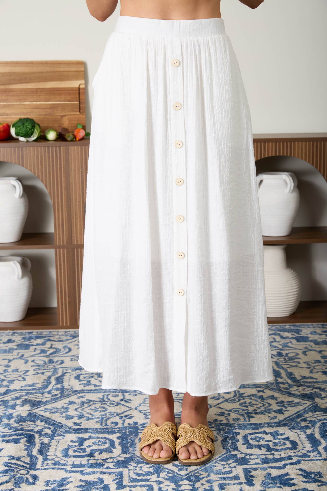 TEXTURED FRONT BUTTON DETAIL MIDI SKIRT