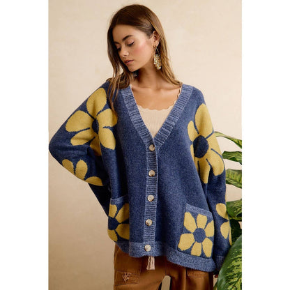 FLOWER PATTERNED OVERSIZED BUTTON CARDIGAN WITH POCKETS: NAVY