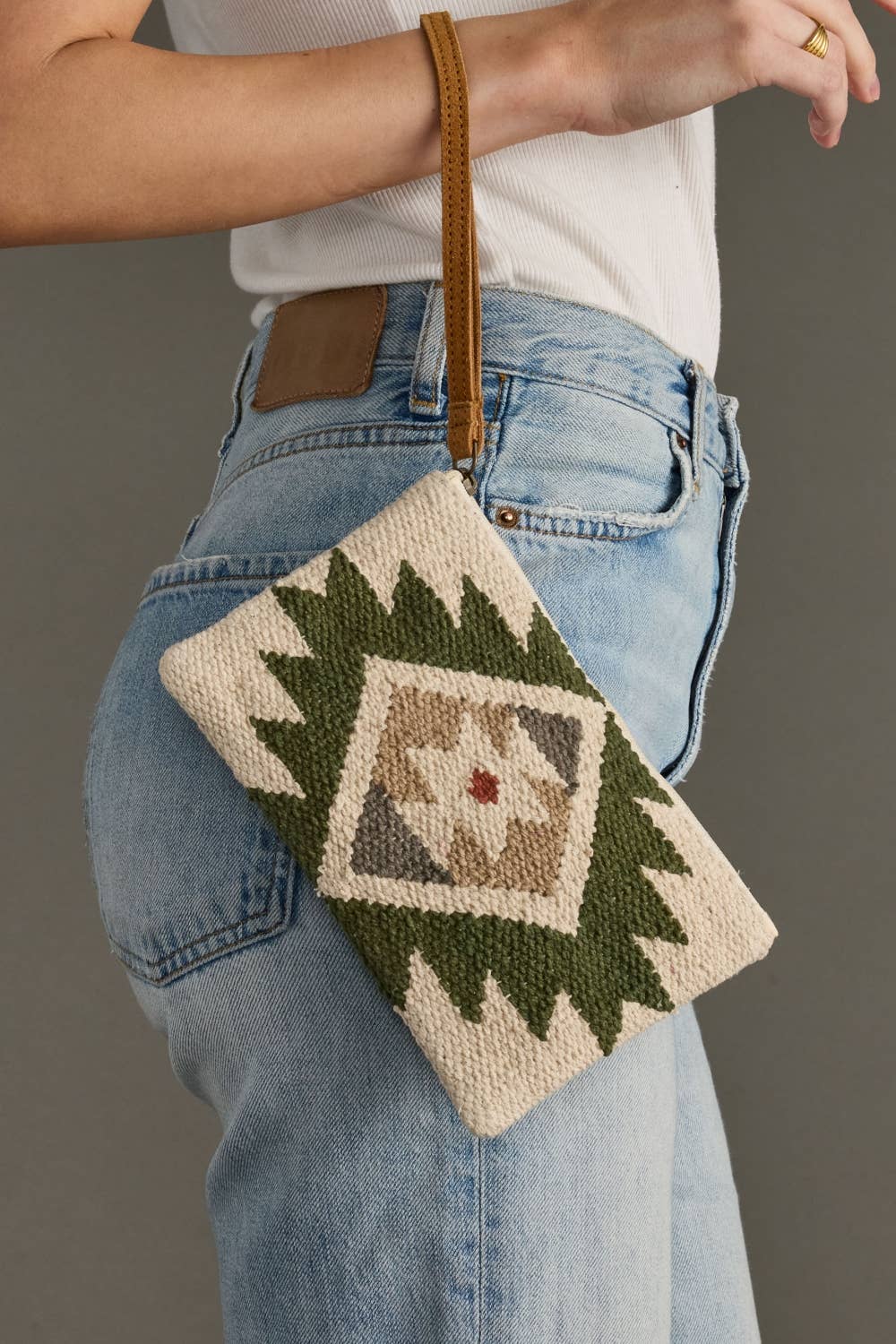 CREAM, GREEN & TAN WESTERN