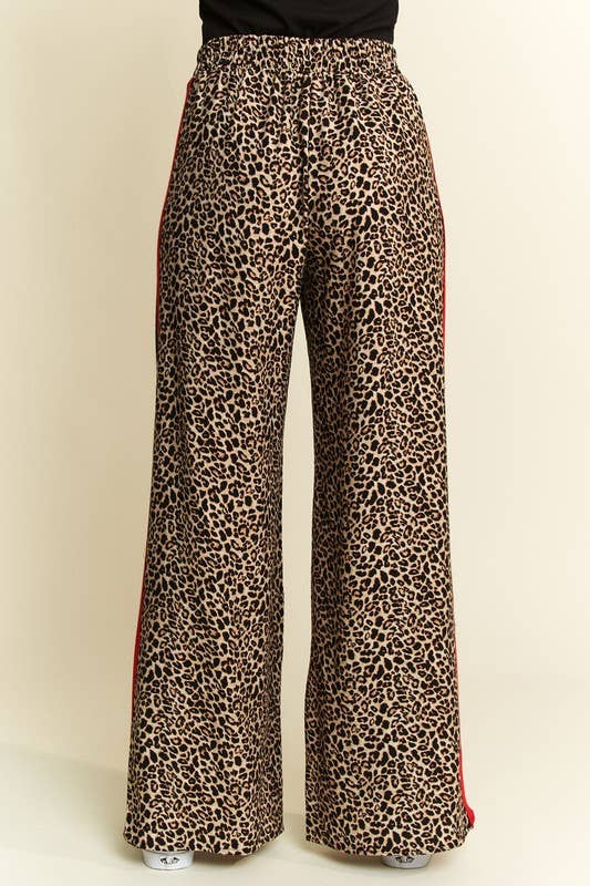 LEOPARD CONTRAST TROUSER RED PANEL