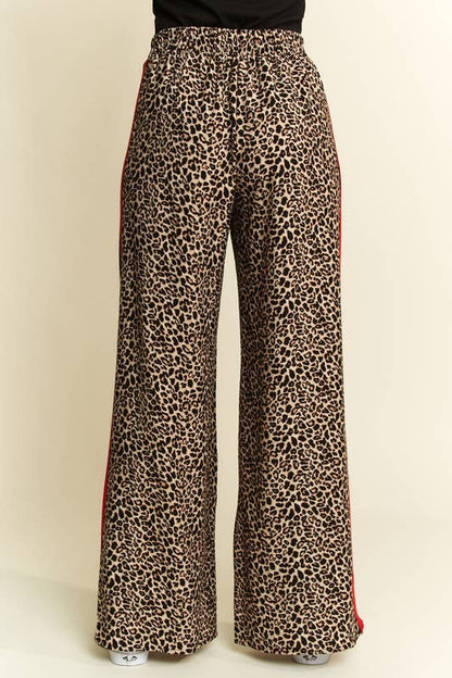LEOPARD CONTRAST TROUSER RED PANEL