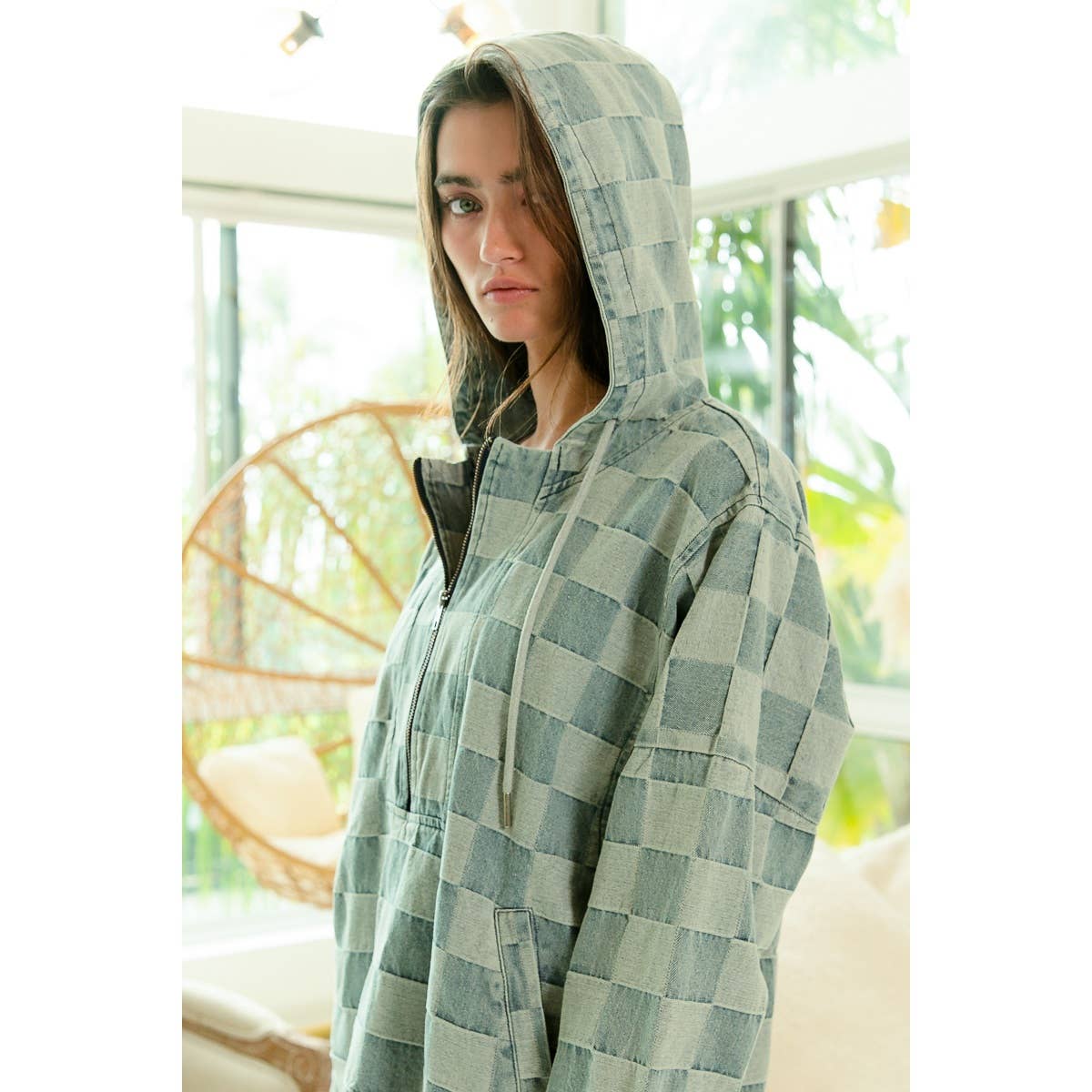 WASHED CHECKER DENIM HALF ZIP UP HOODIE