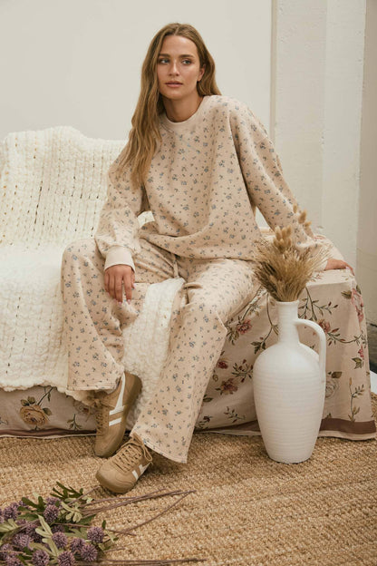 Blu Pepper - DITSY FLORAL BOXY CREW NECK SWEATSHIRT : KHAKI MULTI