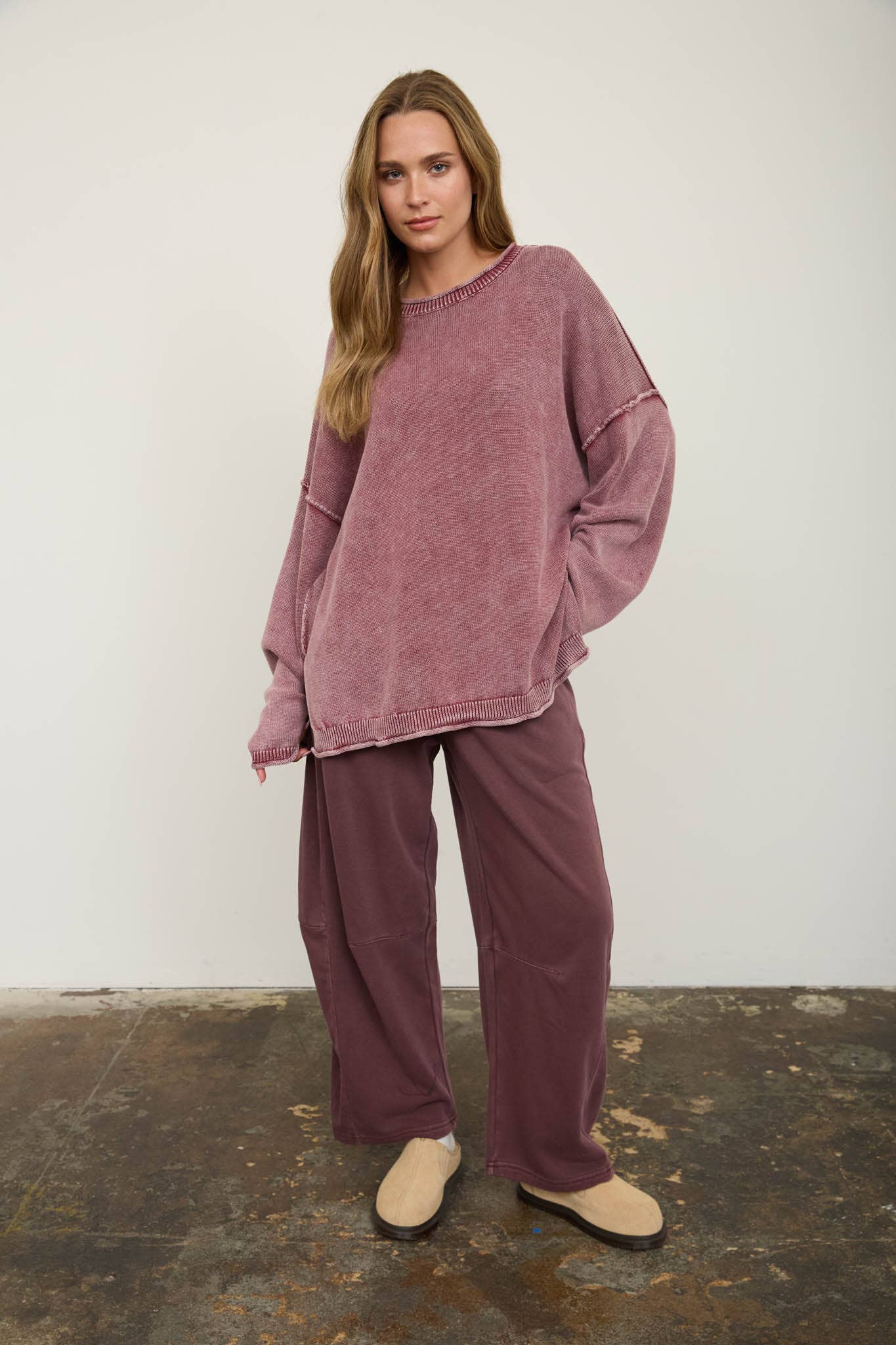 Blu Pepper - SMOCKED WAIST DRAWSTRING BARREL LEG SWEATPANTS: VINTAGE BLUE