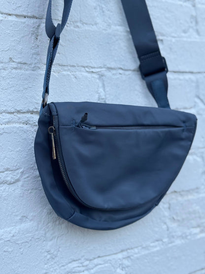 SAVVY NYLON BUM BAG