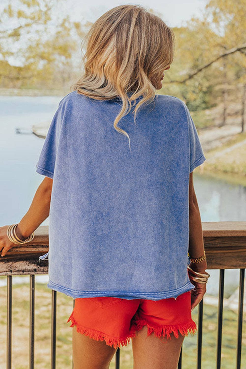 SKY BLUE USA PATCH MINERAL WASH NOTCH VNECK VINTAGE GRAPHIC