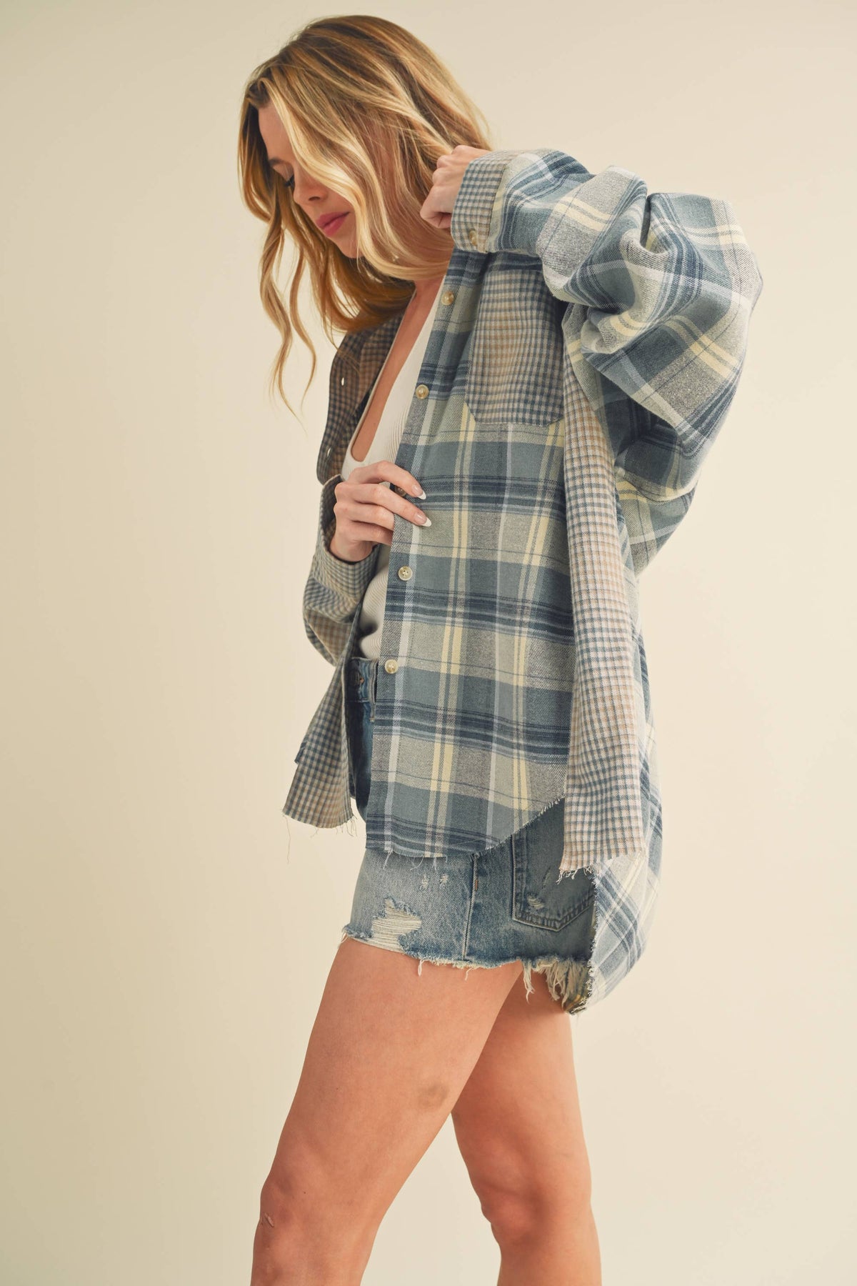 AEMI + CO - 8376EN Kambrie Plaid Flannel Shirt: Red / Contemporary / S
