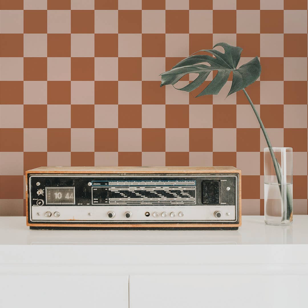 Tempaper & Co ® - Checkmate Blush Peel and Stick Wallpaper: Retro Blush