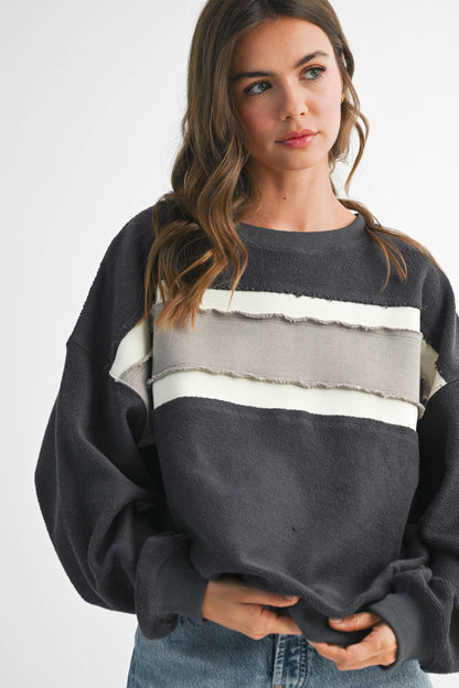 AEMI + CO - 846AD Winnie Sweatshirt: Navy/Ivory/Tan / L / Top