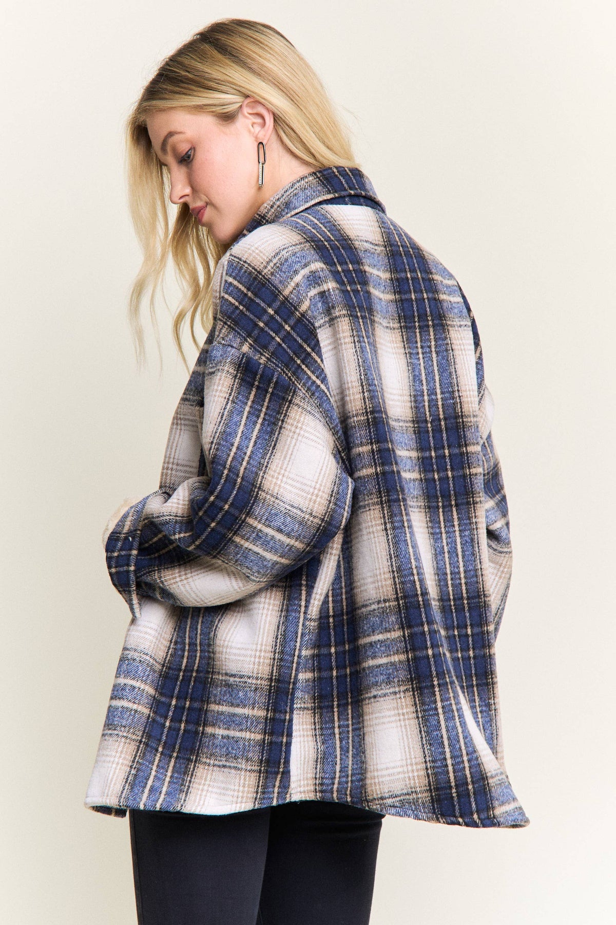 ADORA LA - CEJ4140-PLAID SHERPA-LINED BUTTON DOWN SHACKET: Navy / S-M-L(2-2-2)