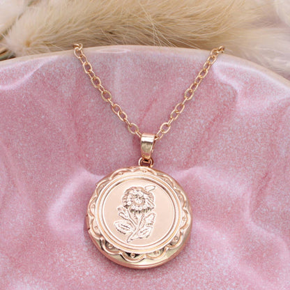 VINTAGE MEMORIES GOLD FLORAL LOCKET NECKLACE