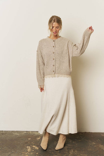 LACE TRIM EXPOSED SEAM BUTTON DOWN KNIT CARDIGAN: OATMEAL