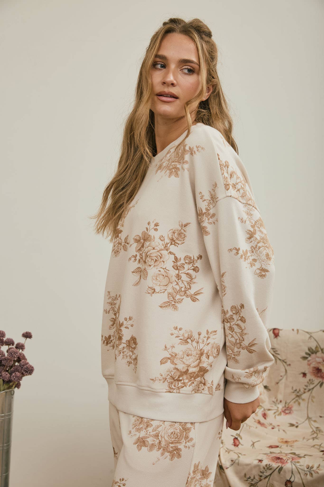 FLORAL TOILE LONG SLEEVE CREW NECK KNIT TOP