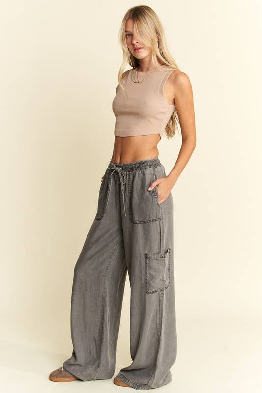 JADE BY JANE - MINERAL WASH TENCEL WIDE PANTS: CHARCOAL / S