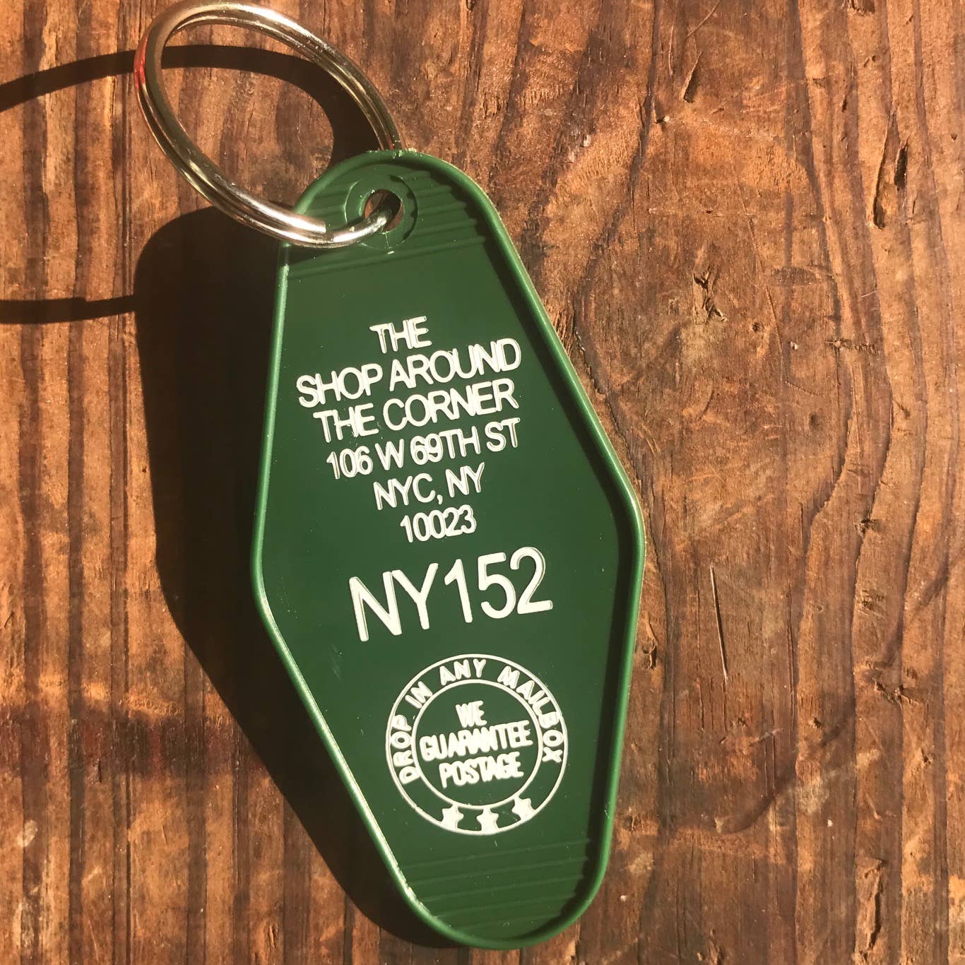 THE SHOP AROUND THE CORNER KEYCHAIN