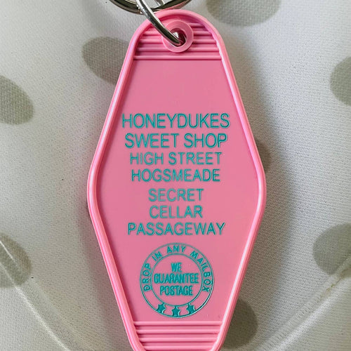 Motel Key Fob - Honeydukes Sweet Shop  (Harry Potter)